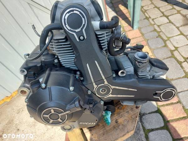 Ducati Scrambler 800 silnik engine - 1