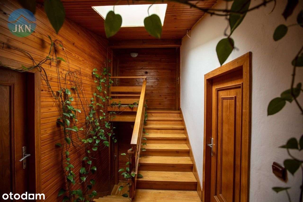 Wyjątkowy dom w ciekawym miejscu - Korbielów-11