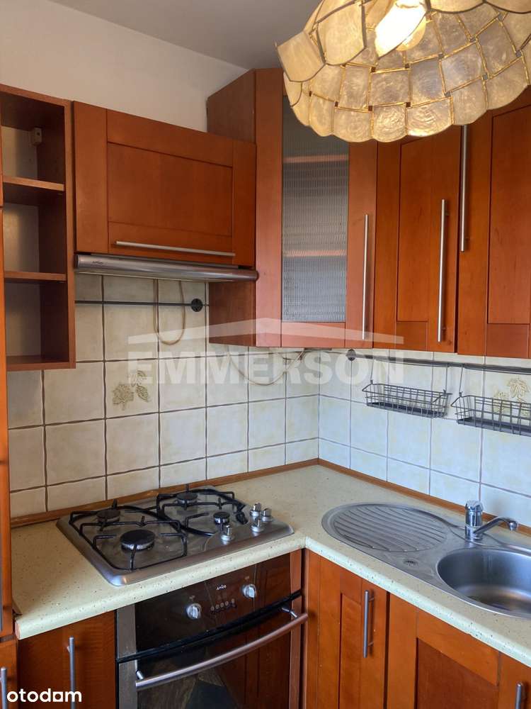 Dwupokojowe mieszkanie w centrum do remontu-4