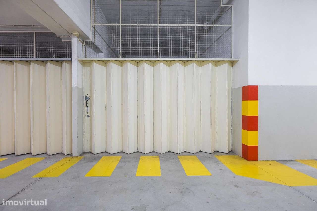 Apartamento T3 Exclusivo na Rua Soares dos Reis – Vila Nova de Gaia-32