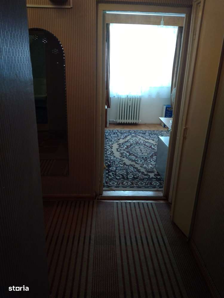 Vand apartament 3 Camere, Decomandate, Baie cu geam, 64m2 , Mazepa - Imagine principală: 4/17