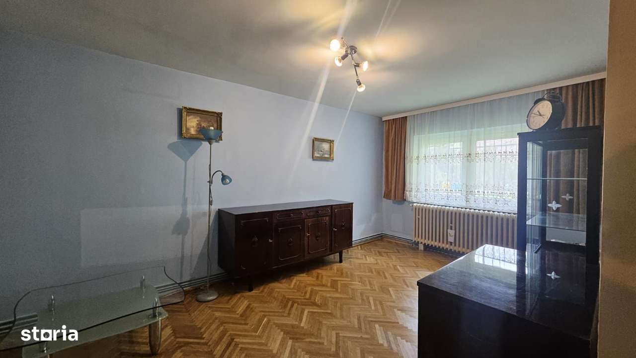 APARTAMENT 3 CAMERE , PIATA RAHOVEI-2