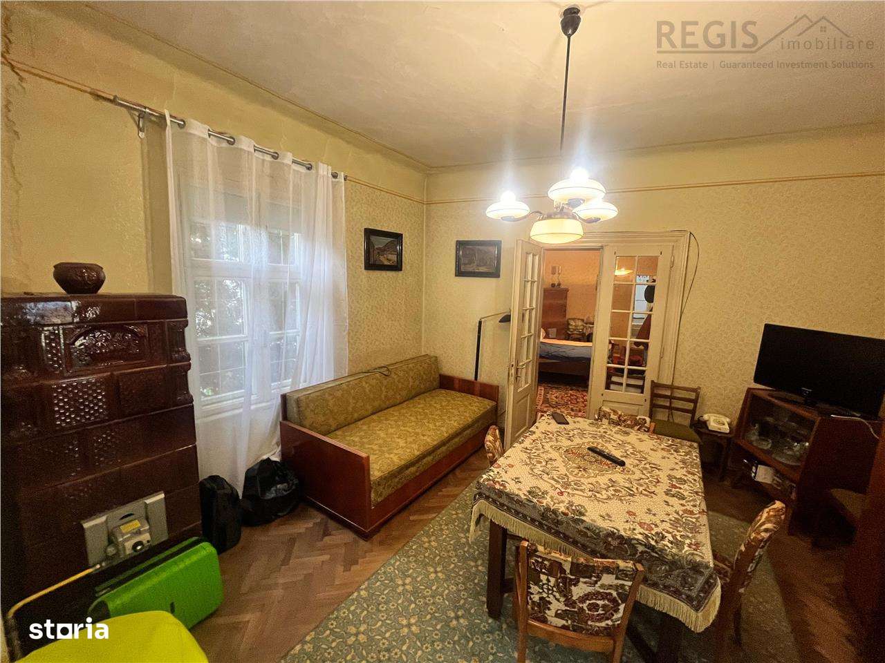 TEREN 1600MP CU CASA 5 CAMERE, SCHEII BRASOVULUI - Imagine principală: 4/9