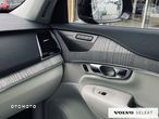 Volvo XC 90 - 24