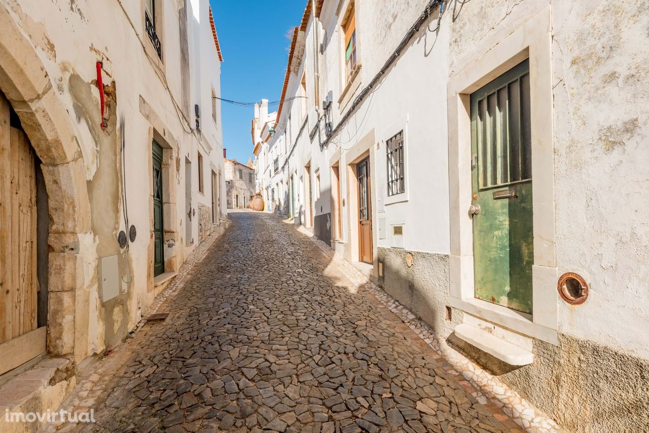 Nas muralhas de um Castelo