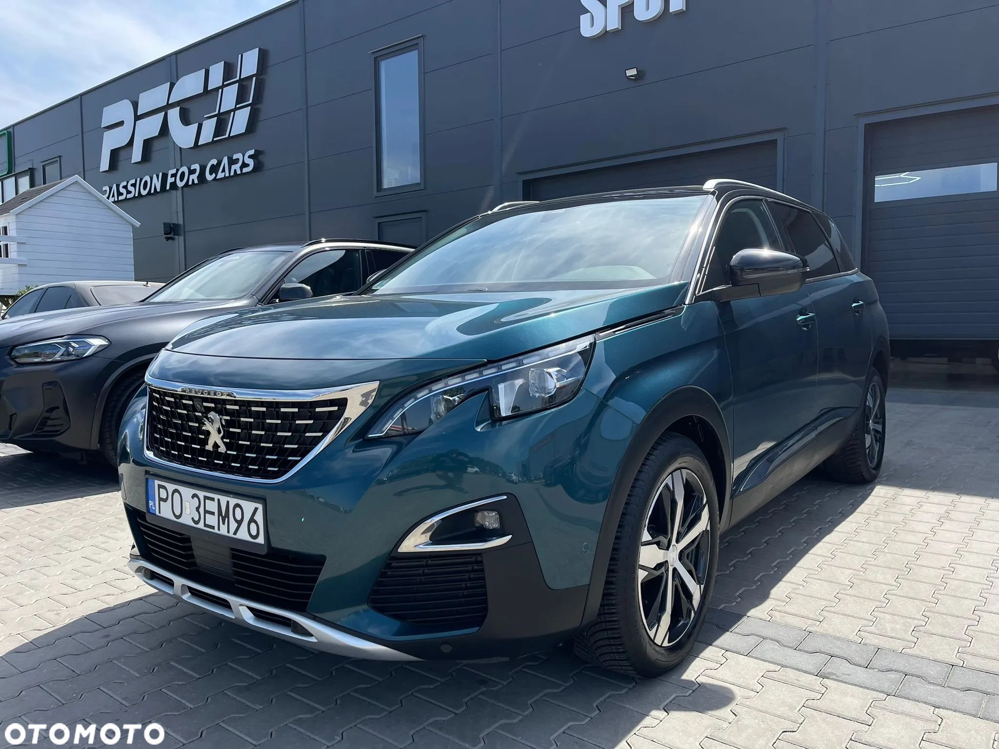 Peugeot 5008 1.6 THP Allure S&S EAT6 - 1