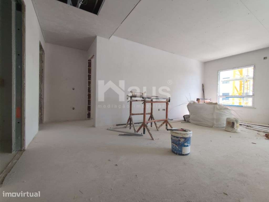 T3 com parqueamento em fase de construção - Conclusão prevista Maio... - Grande imagem: 3/12