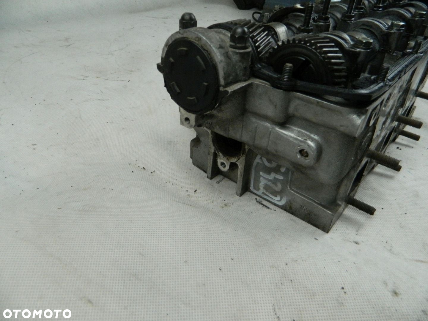 Głowica cylindrów silnika VW AUDI 2.5 TDI V6 - 5