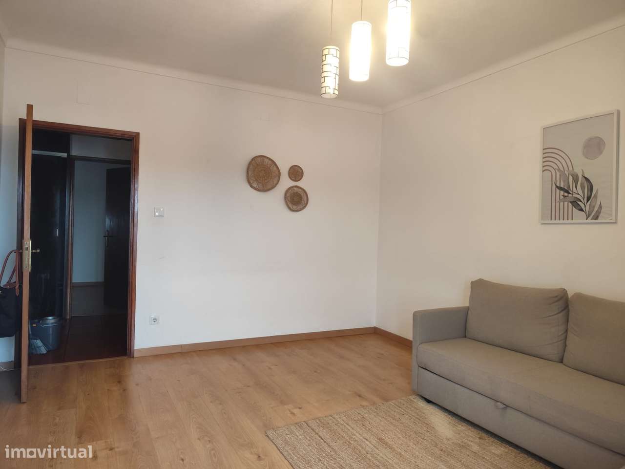 Apartamento Familiar Remodelado no Coração do Alentejo: Conforto e Pra - Grande imagem: 2/13