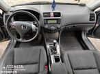 Honda Accord 2.0 Comfort - 10