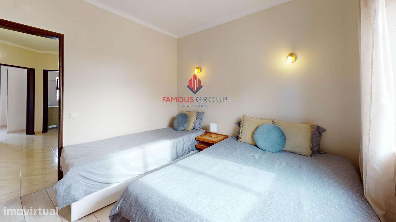 Apartamento T2 Duplex - Lagoa na Rua General Humberto Delgado-24