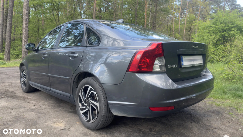 Volvo S40 2.0D Kinetic - 6