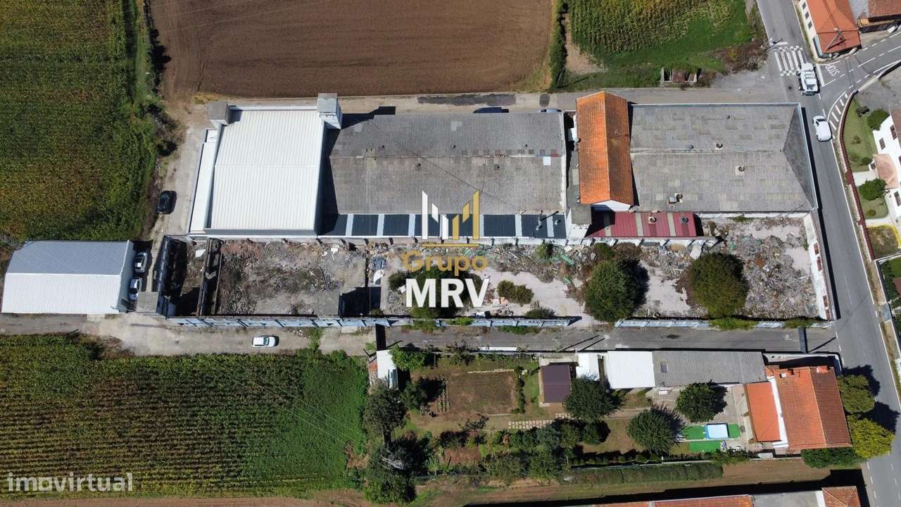 Armazém  Venda em Ribeirão,Vila Nova de Famalicão-3
