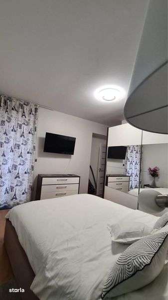 2 camere Sinaia + Loc Parcare + Piscina -Persoana fizica - Fara TVA - Imagine principală: 4/8