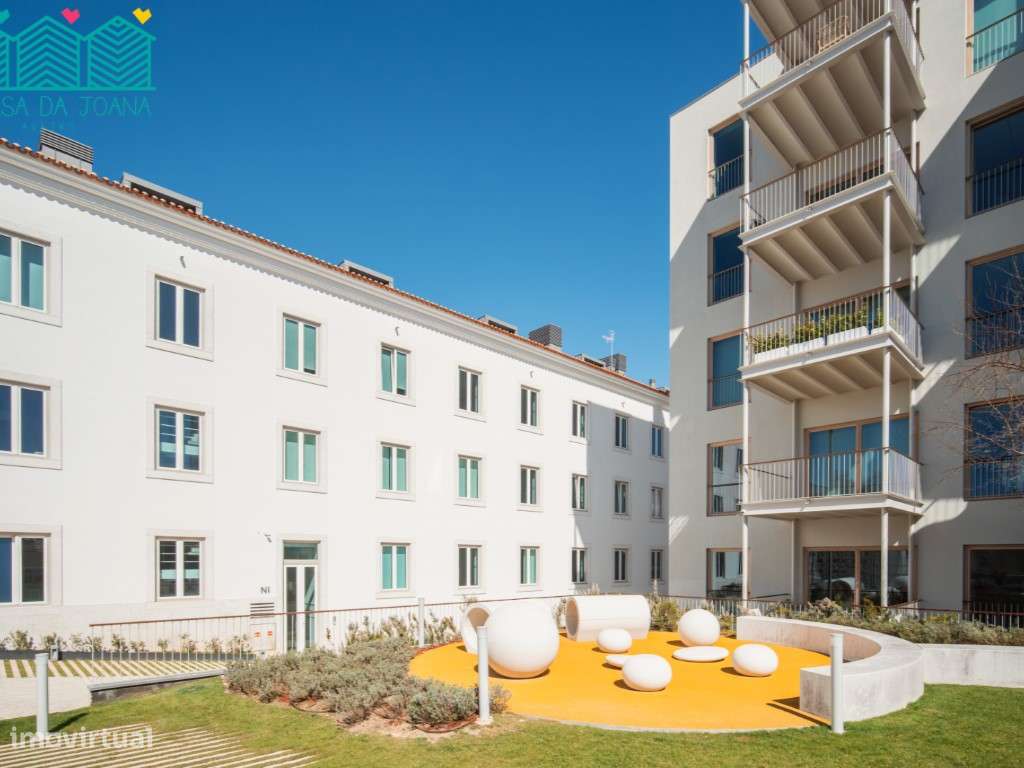 Apartamento T4 com Lugares de Garagem no Centro de Lisboa-52