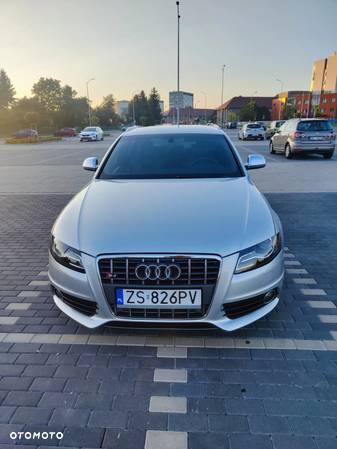 Audi S4 Avant S tronic - 4