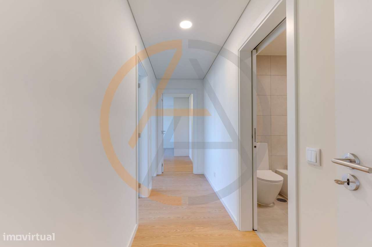 Apartamento T3 | Santa Marinha-16