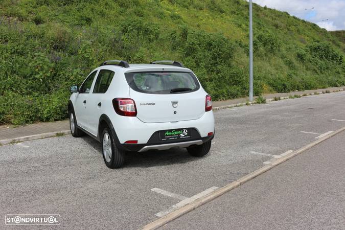 Dacia Sandero 0.9 TCe Stepway 124g - 5