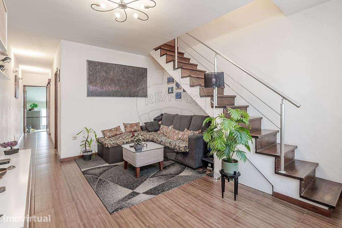 Moradia T2 para venda-16