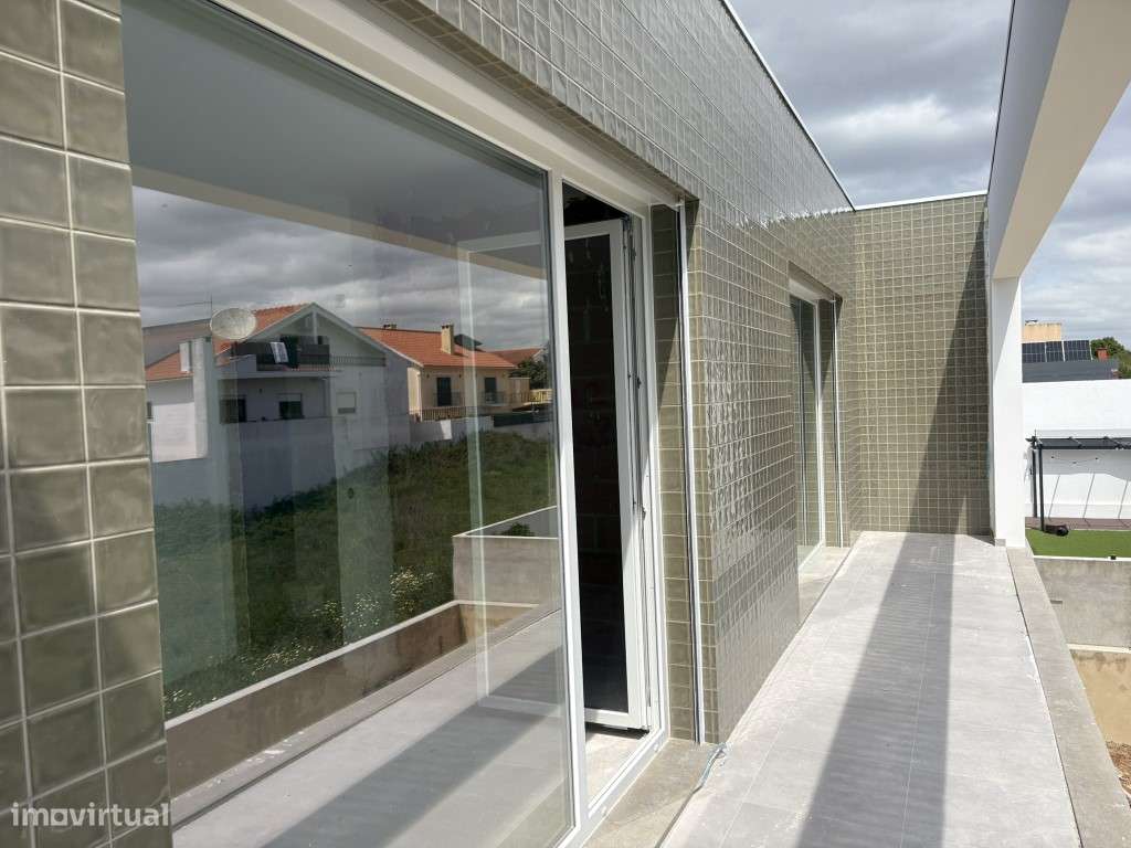 Moradia Nova T4 com Piscina - Cascais-14