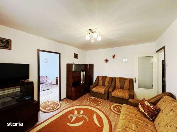 Apartament cu 2 camere de vanzare Astra-1
