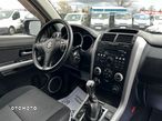 Suzuki Grand Vitara 2.0 - 11