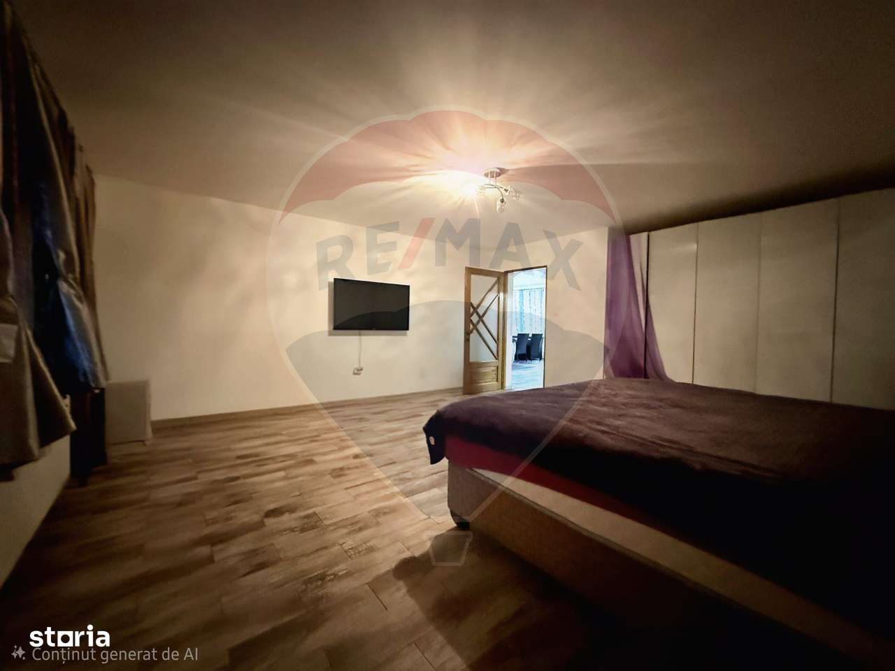 Casă / Vilă cu 5 camere de vânzare-9