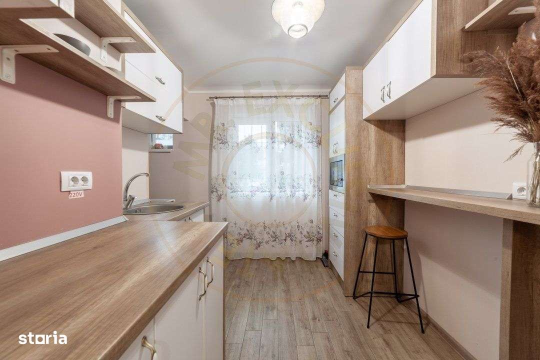 De vanzare- Spatiul Care Iti Poate Transforma Afacerea Pitesti-Exercit - Imagine principală: 5/16