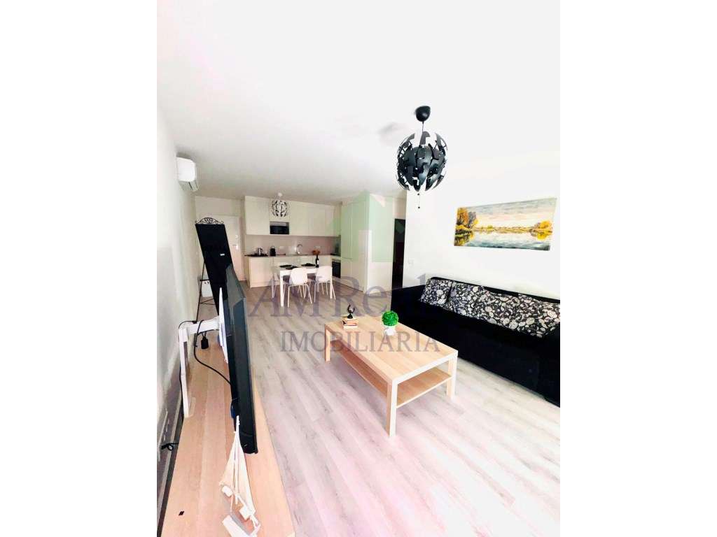 APARTAMENTO T1 | CENTRO PENICHE-6