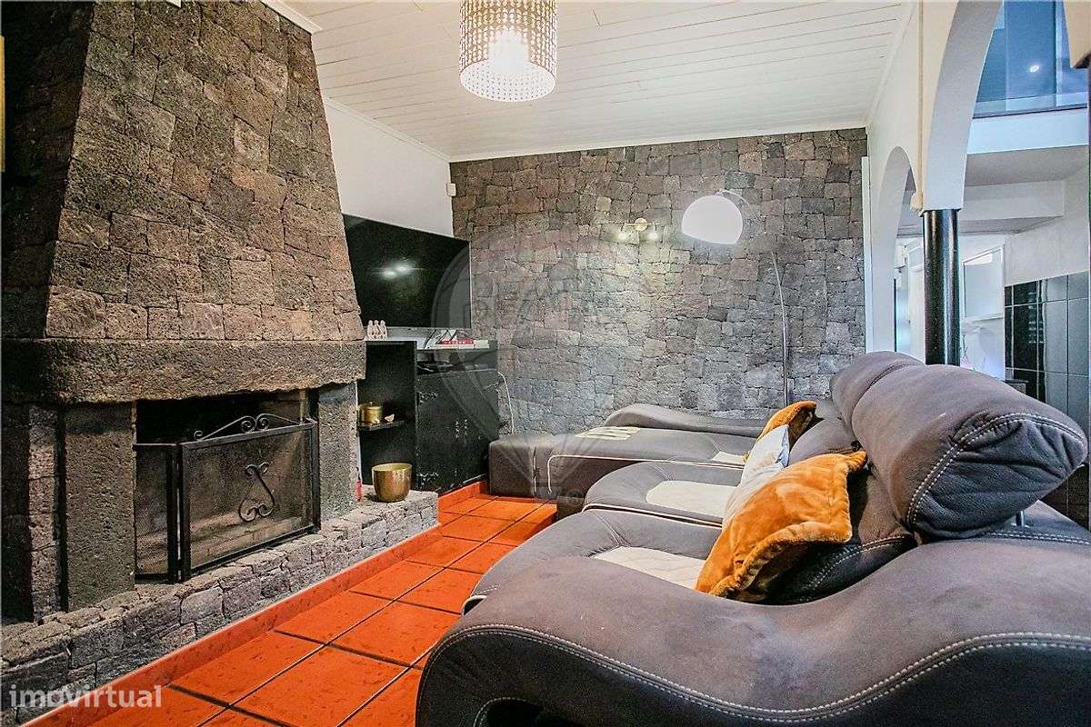 Moradia T4 para venda-17