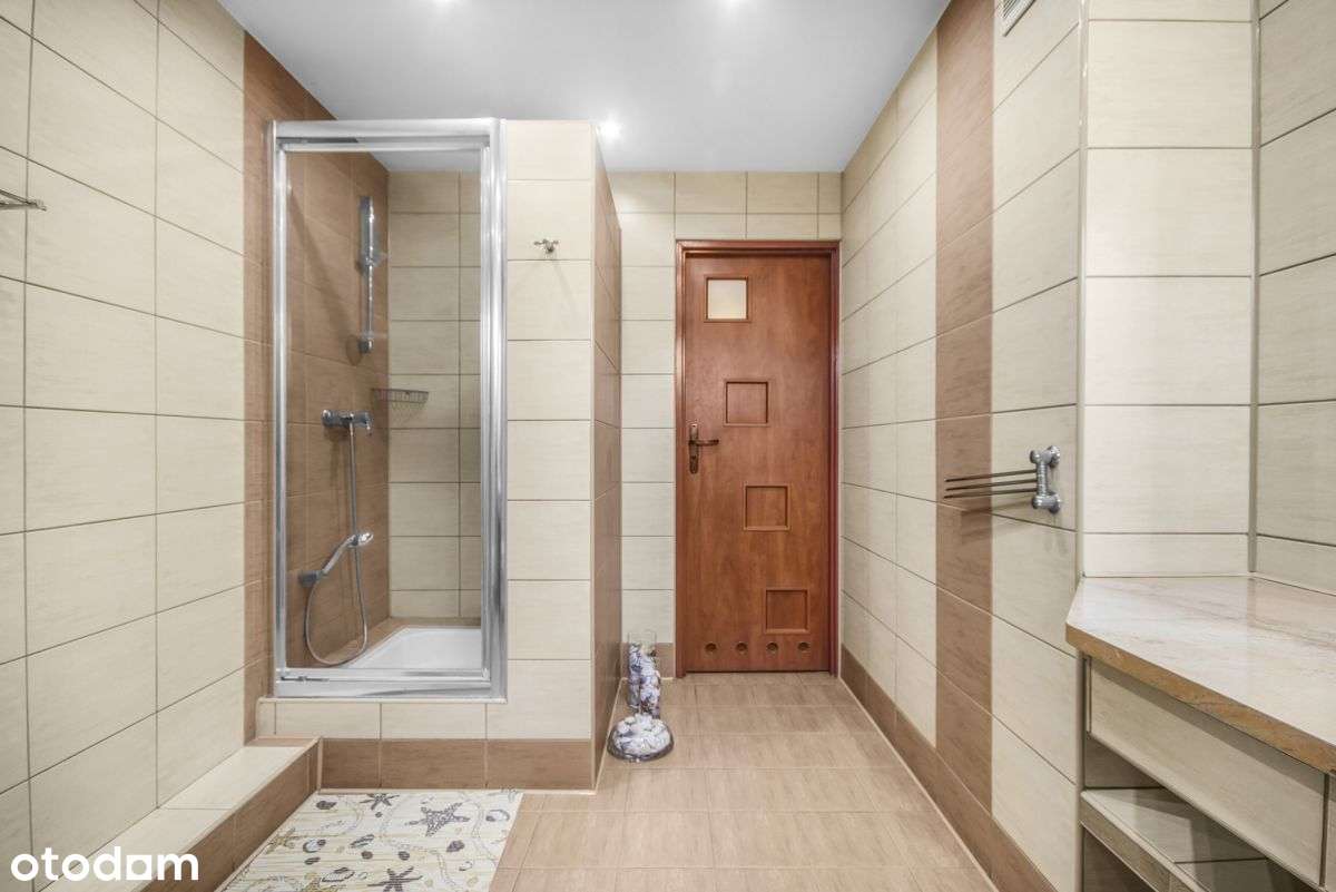 Wolnostojący dom na Strachocinie, 5 pokoi, garaż-6