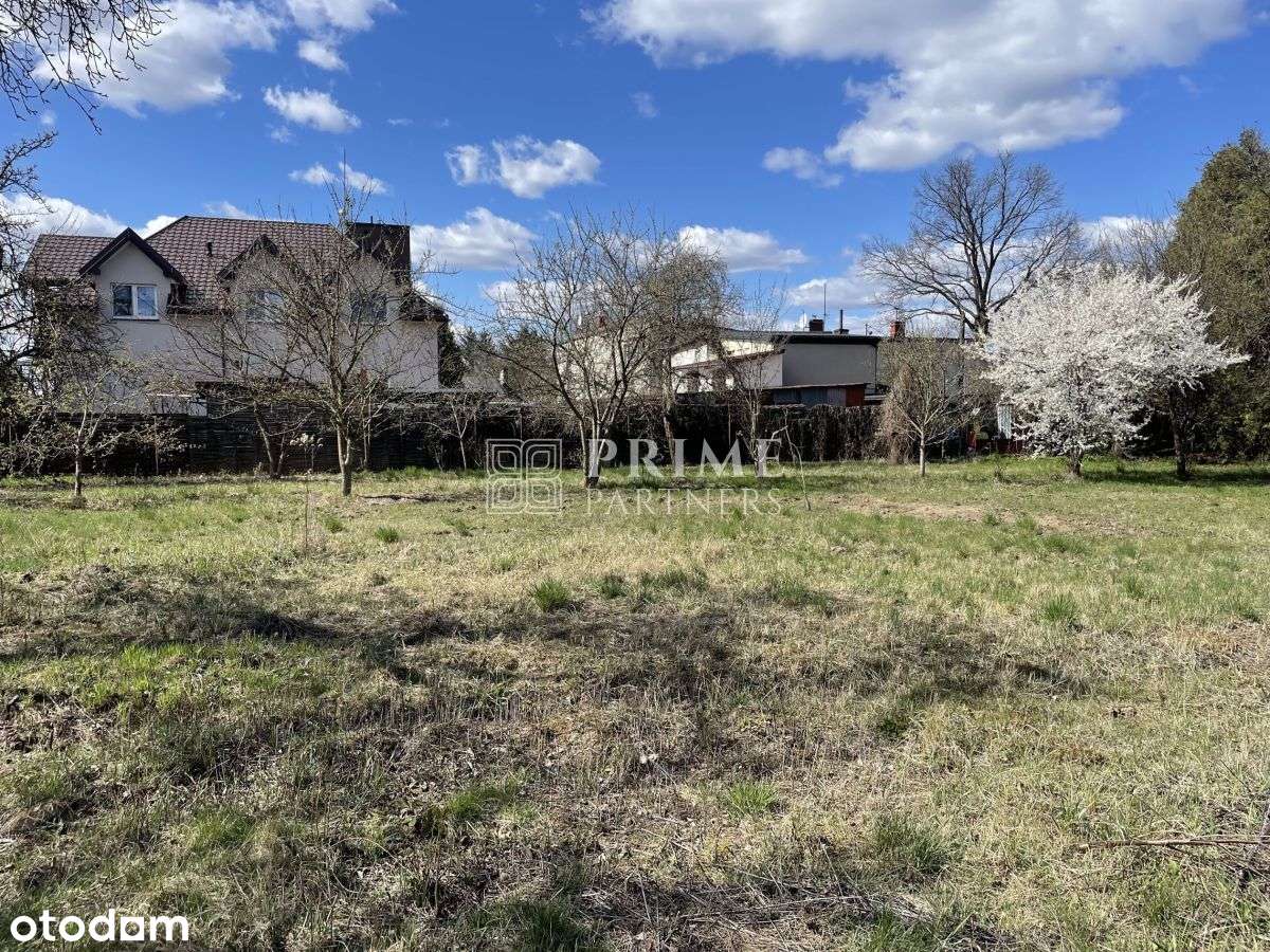 Działka budowlana w bardzo dobrym kształcie-3