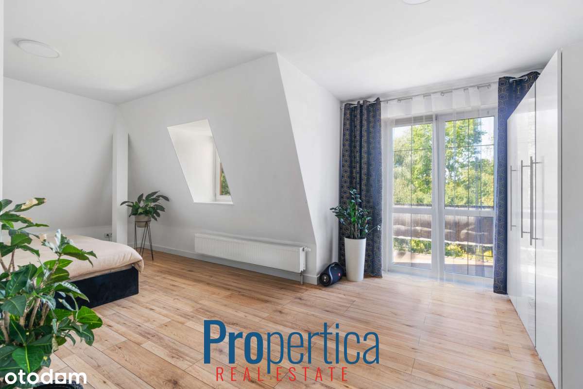 Funkcjonalny dom na dużej działce !-16