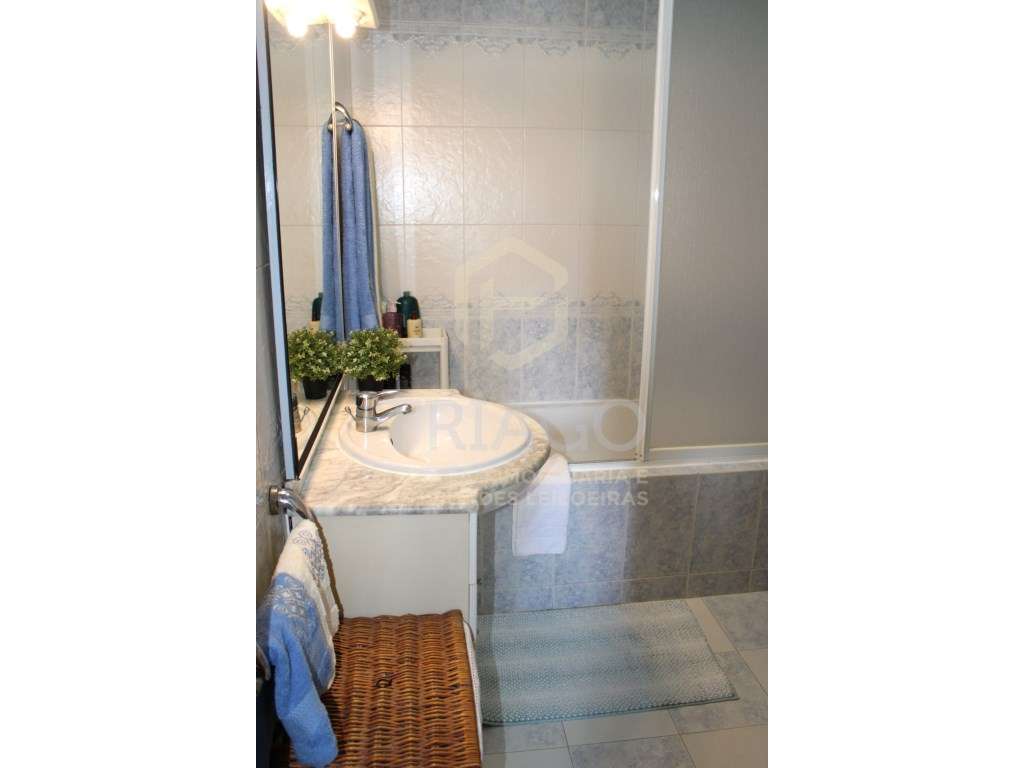 Fantástica Moradia T4 mais Escritório com Garagem-27