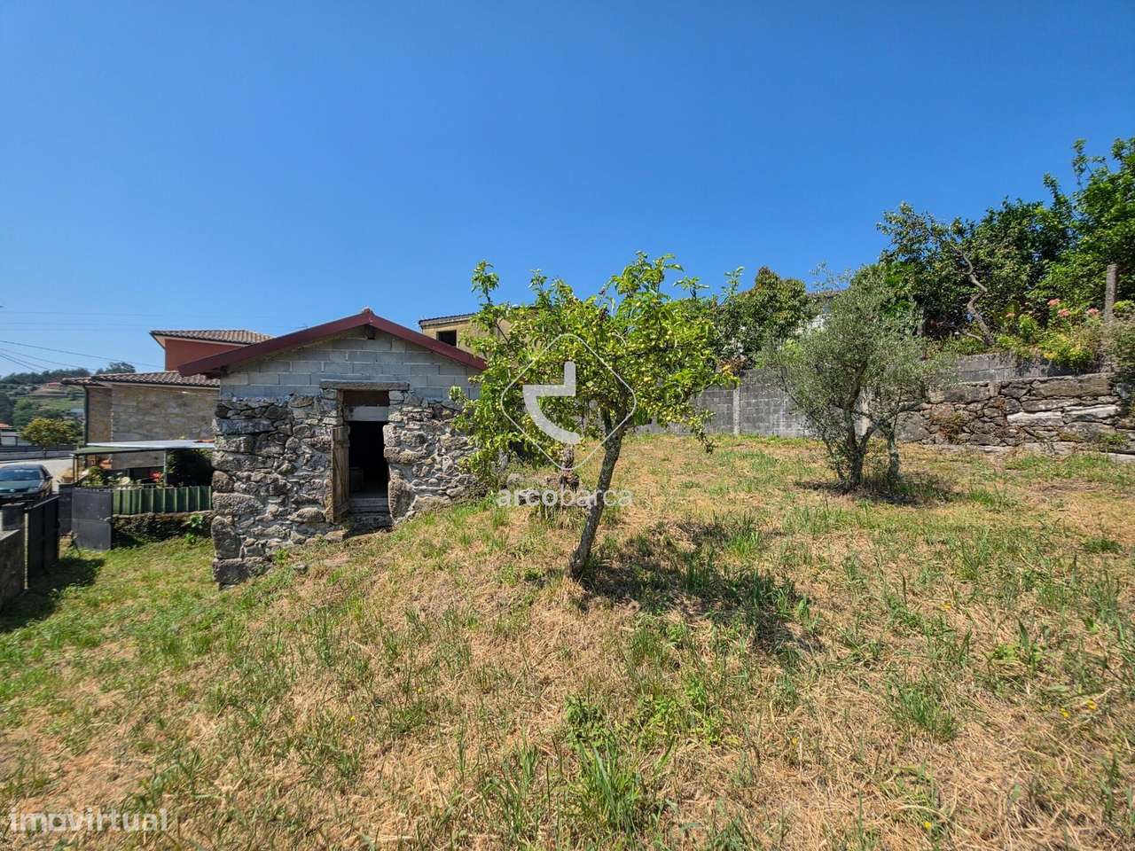 Moradia – Arcos de Valdevez, Lombadinha, Viana do Castelo - Mais