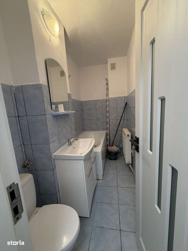 Garsoniera Mioveni, M-uri, parter, Mobilata si Utilata, renovata - Imagine principală: 4/6