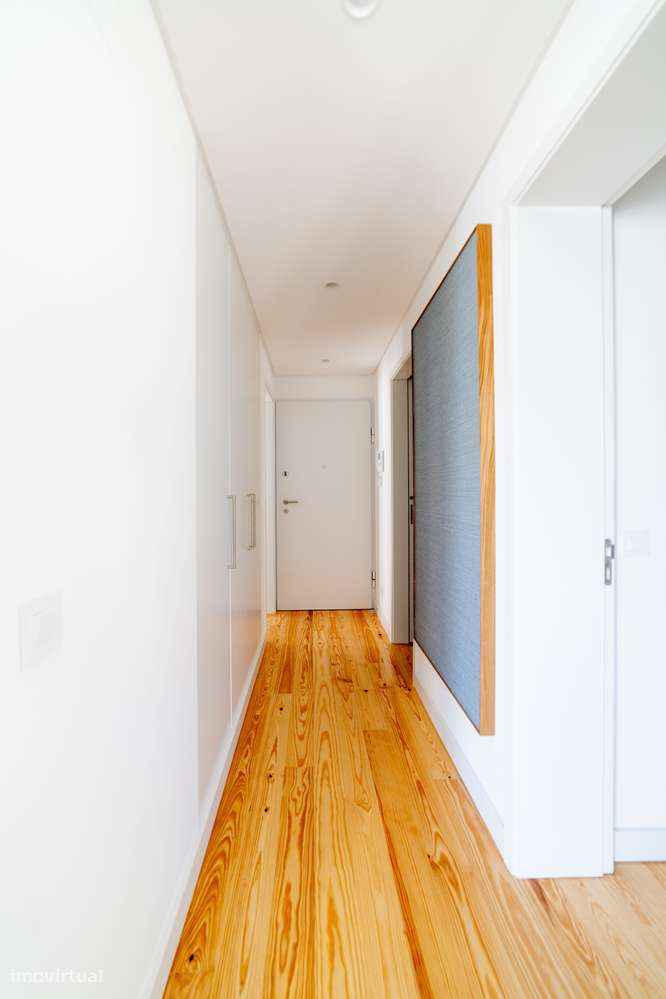 Apartamento T2 à venda no Largo Conde-Barão-6