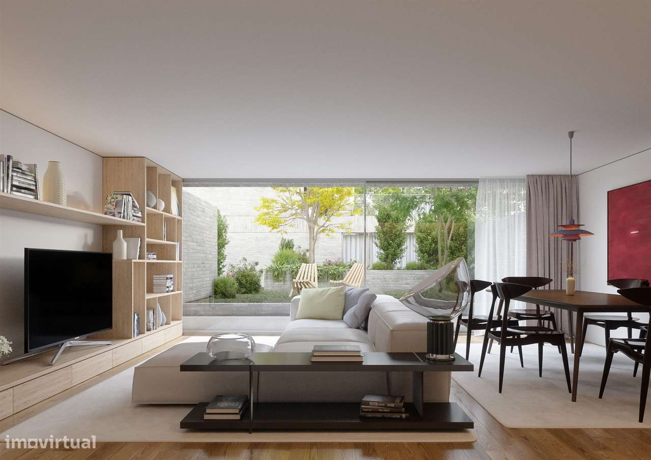 Apartamento T2 com Jardim no Condomínio Bairro dos Músicos, Porto-2