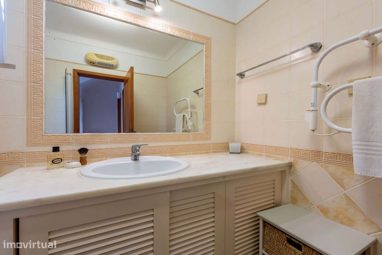 Espaçosa casa geminada de 3 quartos no Golf Santo António Resort, Bude-19