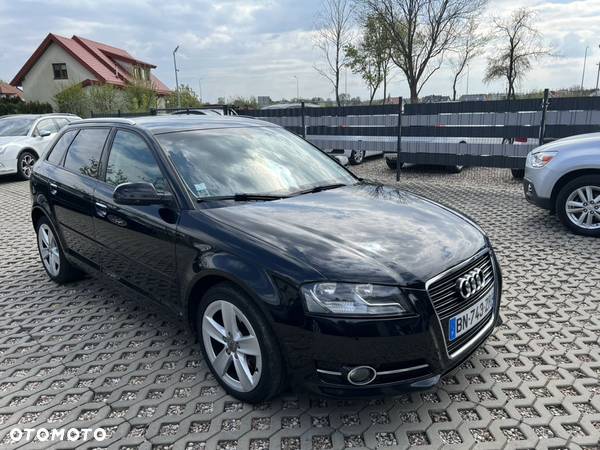 Audi A3 2.0 TDI Sportback DPF Ambition - 4