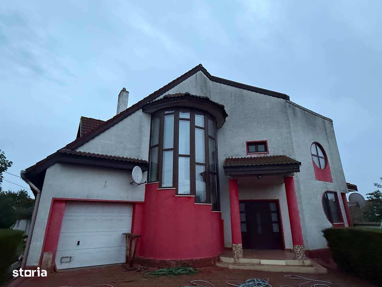 Proprietar vand locuință si teren - Imagine principală: 1/16