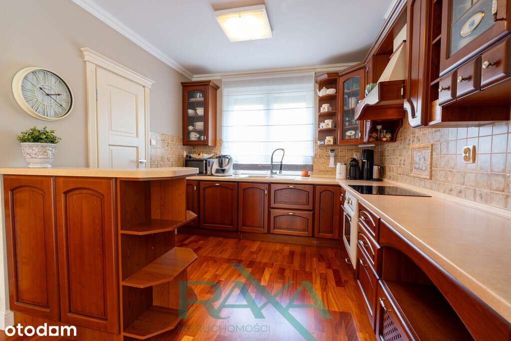 Wyjątkowy dom z sauną i ogrodem – Zielonka Bankowa-9