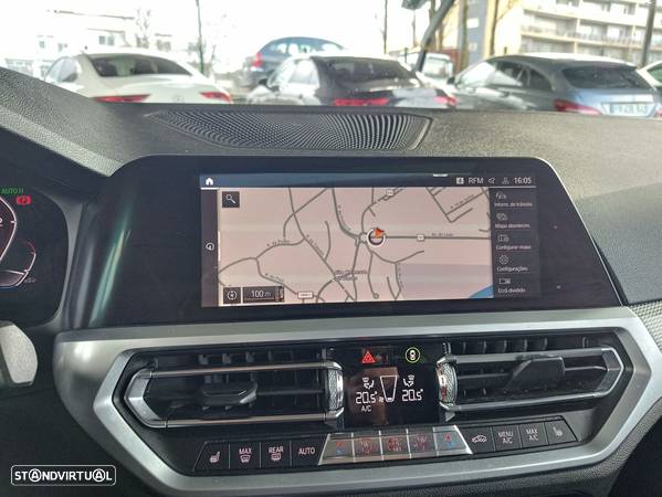 BMW 320 d Touring xDrive Pack M Auto - 31