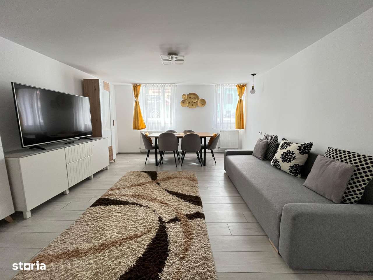 Vand apartament cu 3 camere pe Str Lunga, renovat integral - Imagine principală: 4/10