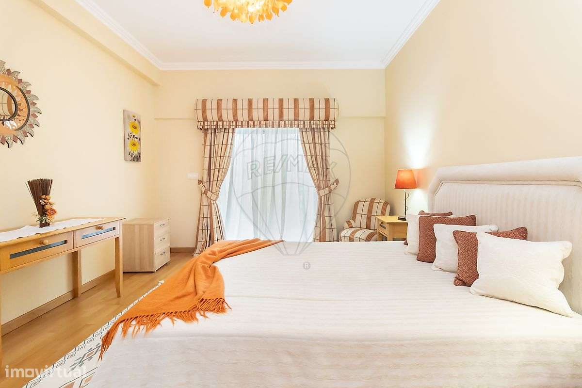 Moradia T4 à venda em Seixal-20