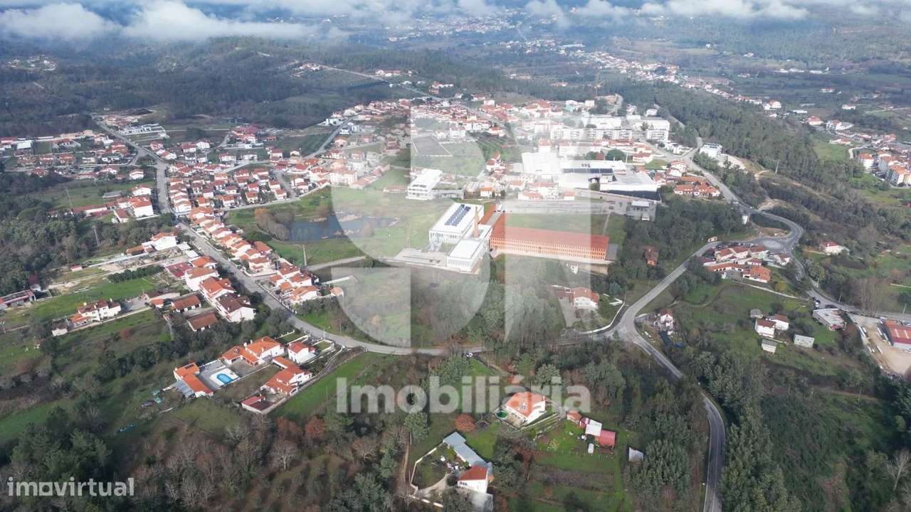 Dois Lotes de Terreno Urbanos - Ideal Para Construção - Grande imagem: 4/5