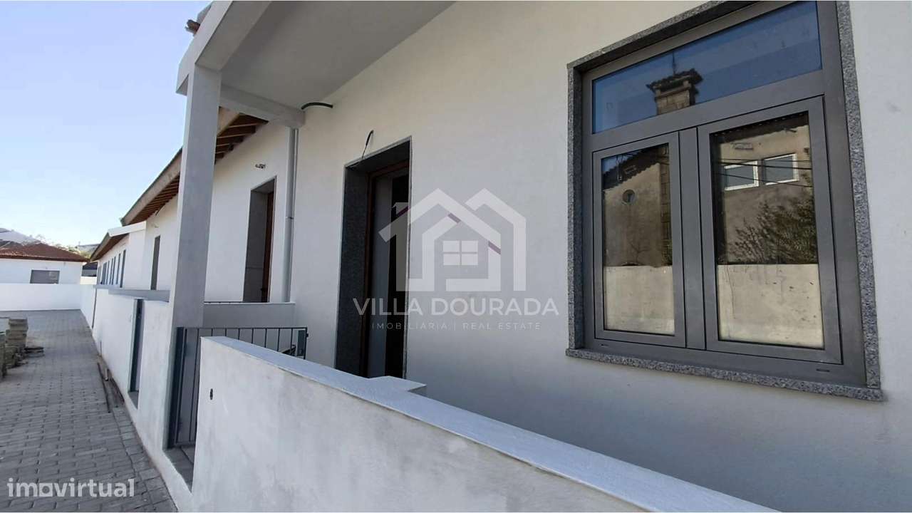 T0+1 Novo com lg Garagem em O. do Douro - Grande imagem: 3/21