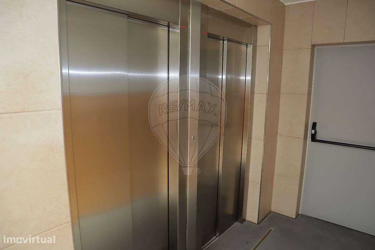 Apartamento T2 para arrendamento - Grande imagem: 3/37