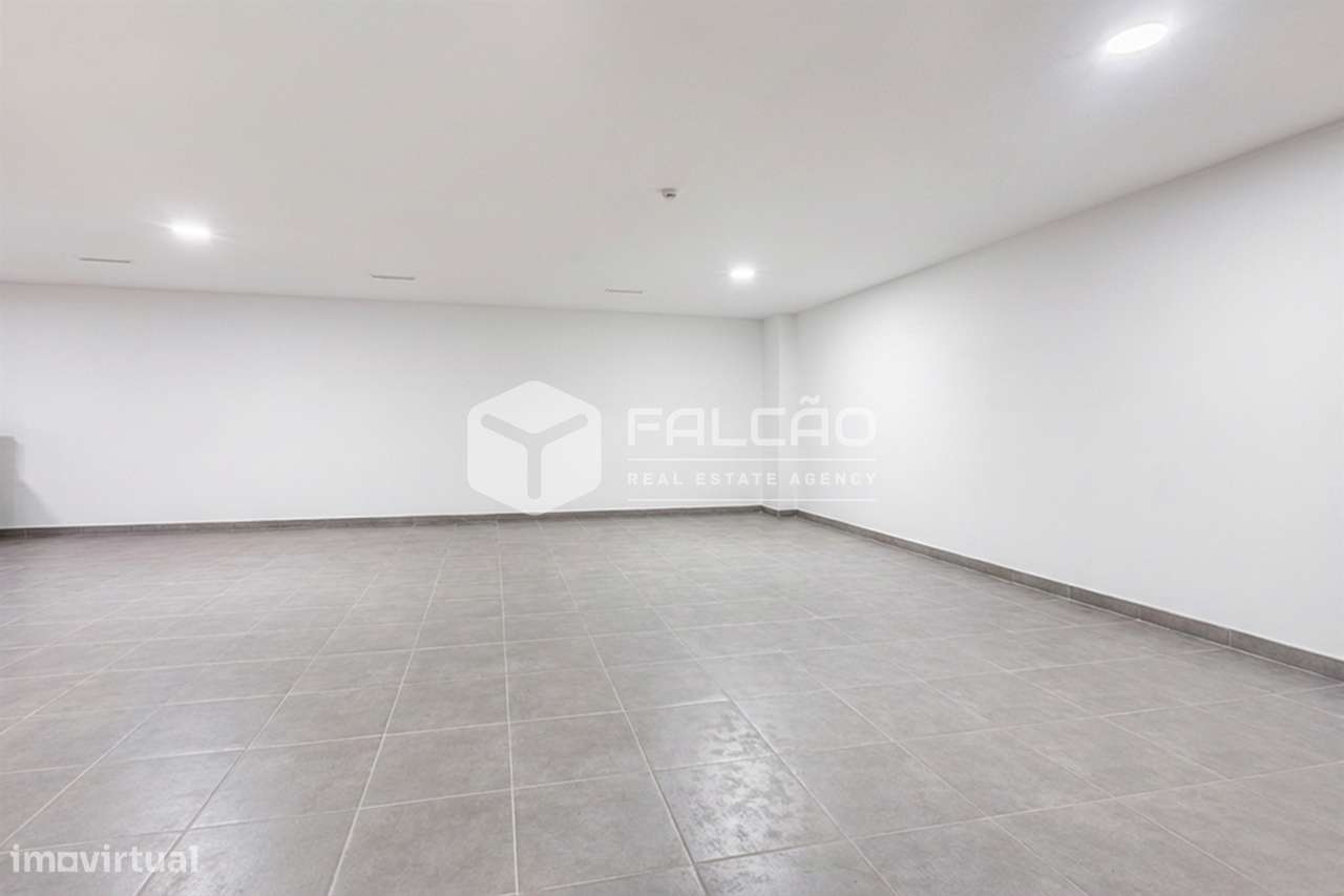 Loja T7 Venda em Santarém (Marvila), Santa Iria da Ribeira de Santarém-33