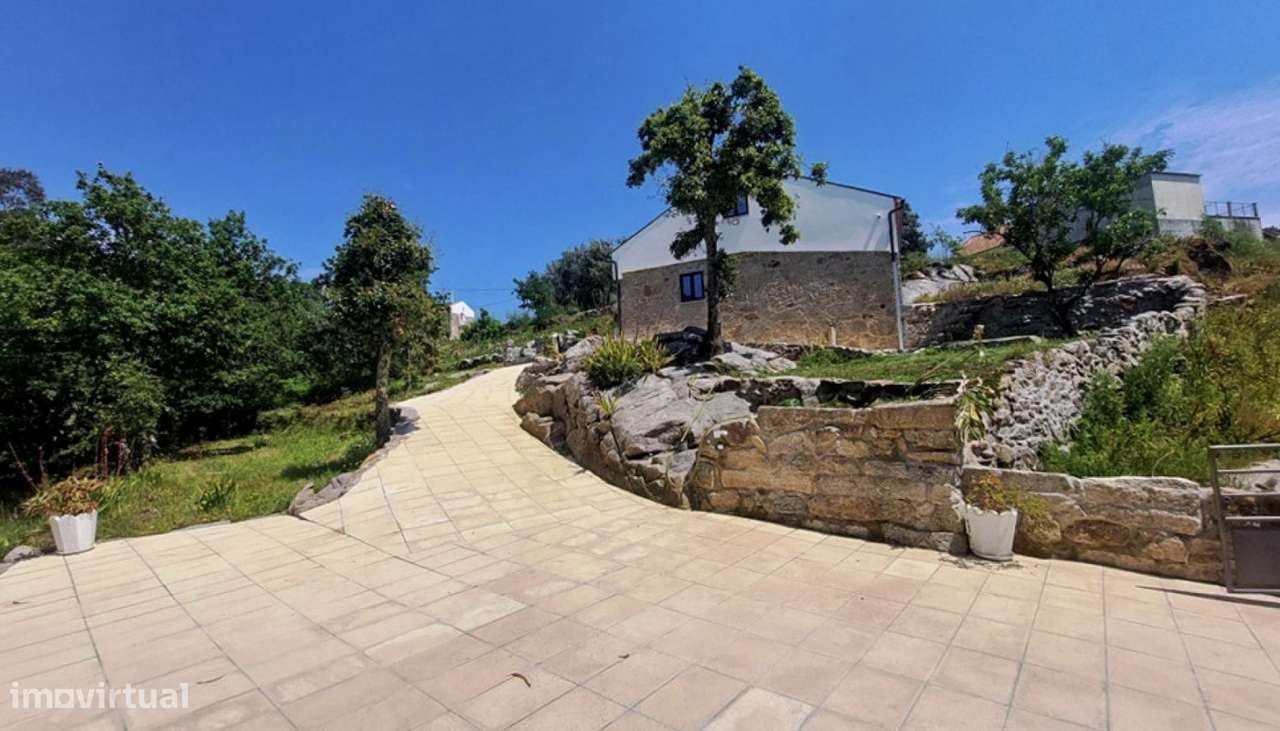 Venda de moradia V2 em pedra restaurada,Vila de Punhe,Viana do Castelo-25